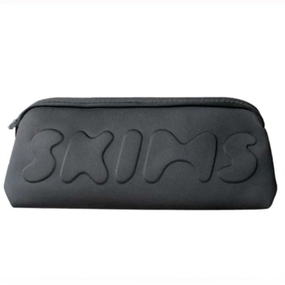 NWT SKIMS | Women’s Black Travel/Toiletry/Cosmetics Zip Top Embossed Logo Bag OS